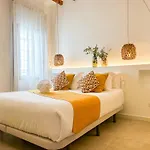 Moona 3*